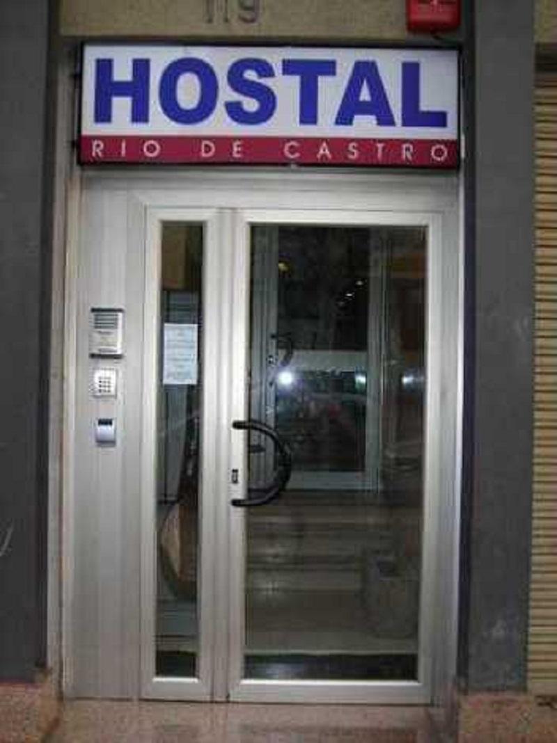 Hostal Rio De Castro Barcelona Exterior photo