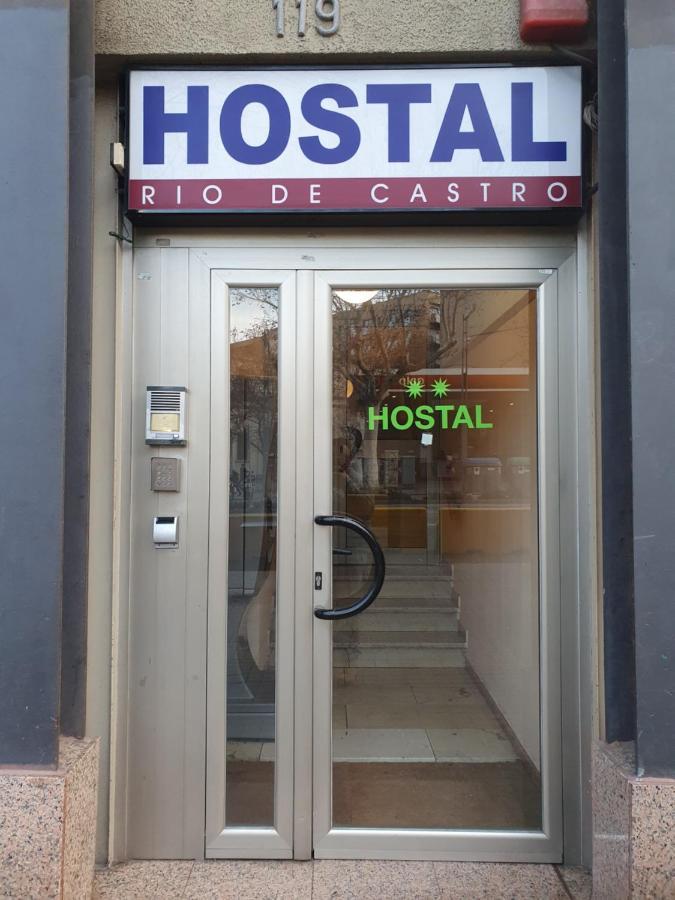 Hostal Rio De Castro Barcelona Exterior photo