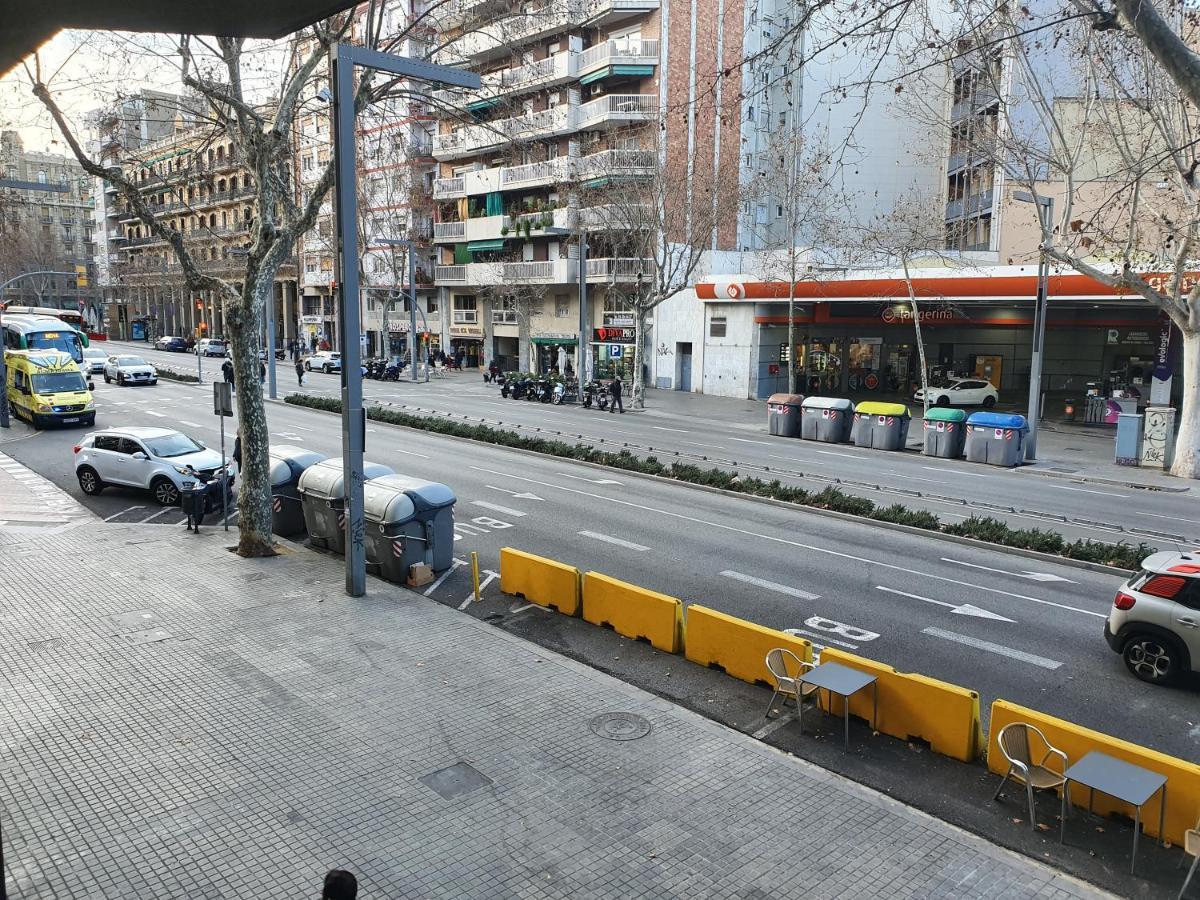 Hostal Rio De Castro Barcelona Exterior photo